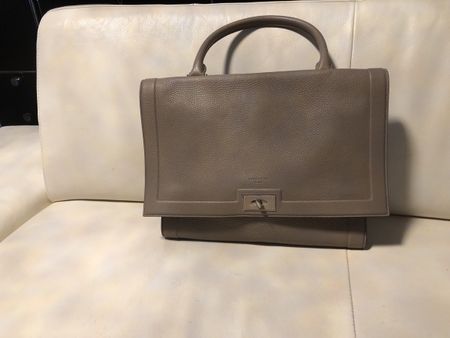 Givenchy Handtasche Leder beige gebraucht
