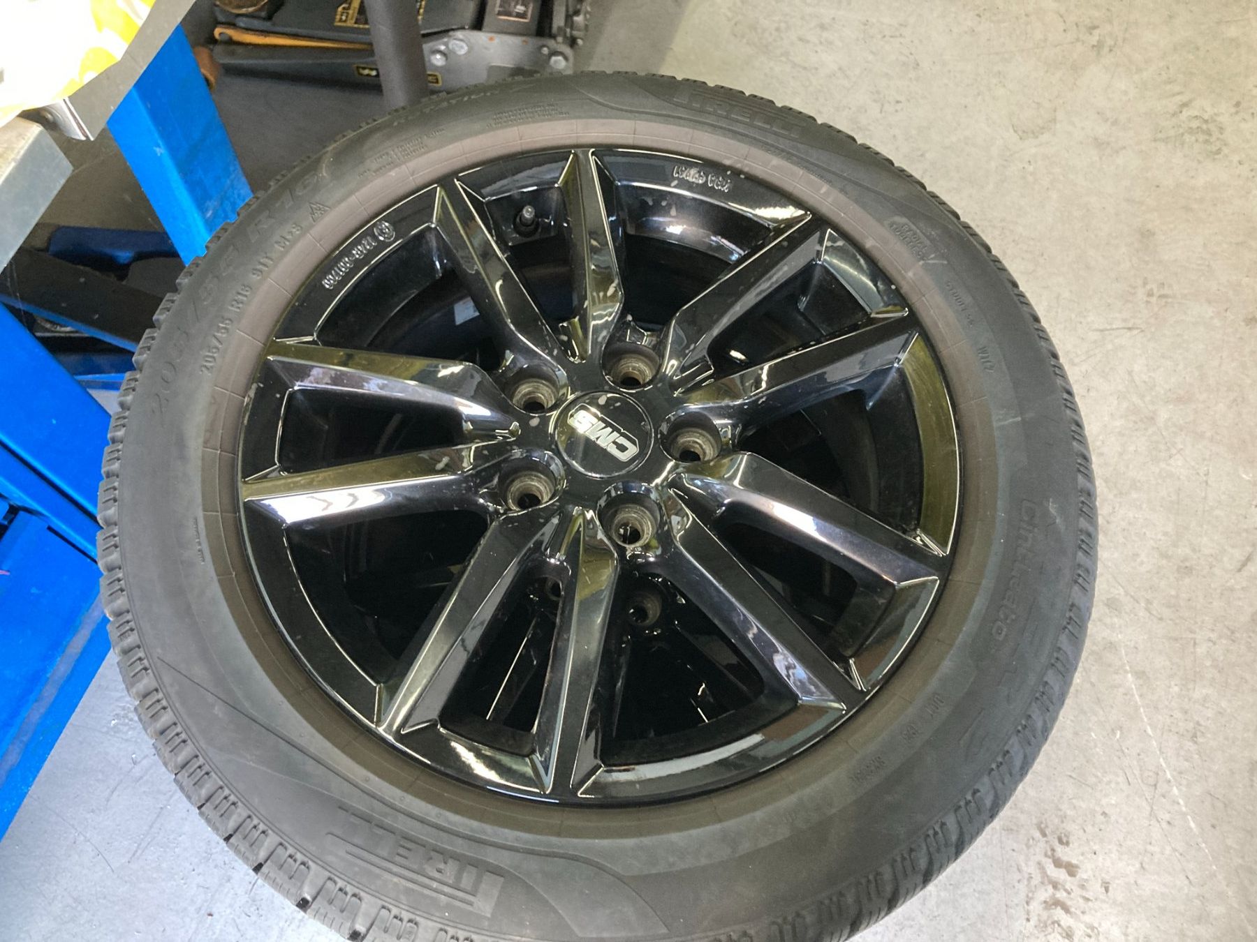 Kia Pneumatici & Ruote complete: 205/55R16 Winterräder Kia Ceed Continental – Usato da Cham venduto da WB2223 1