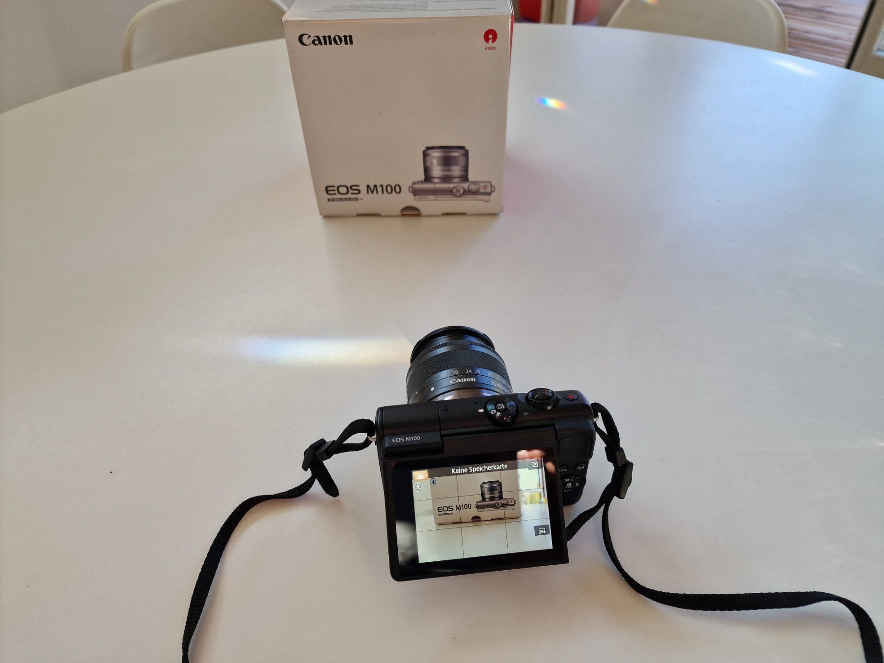 Canon Fotocamera: Canon EOS M100 mit EF-M 15-45mm Objektiv – Usato da Bremgarten AG venduto da Biit0 4