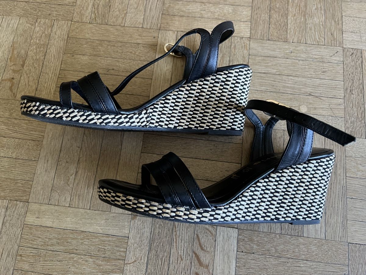 Damenschuhe: Sandalettes – Neu (gemäss Beschreibung) aus Pully von MiniCati