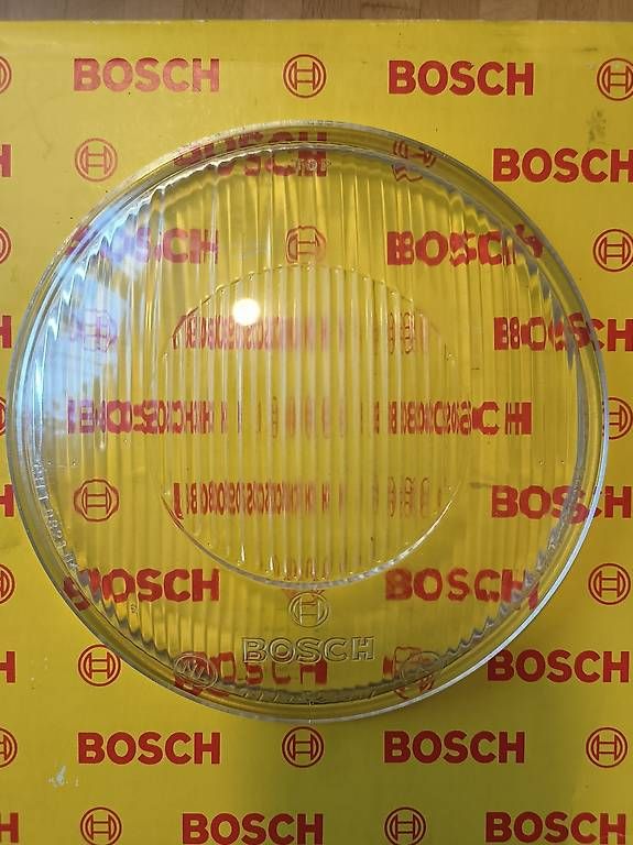 Tutti pezzi di ricambio auto: Bosch ,Condor, BMW , Laverda  – Usato da Plasselb venduto da tinto71