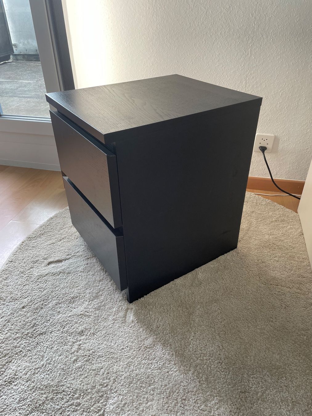 Ikea Tables de nuit: Nachttisch: Ikea MALM – D'occasion à Basel par Gianluca_B 2