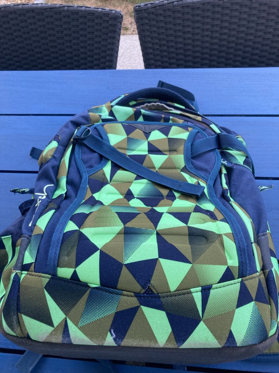 Satch Sacs à dos: Rucksack mit geometrischem Muster Marke Satch – D'occasion à Otelfingen par pat_8jmb 1