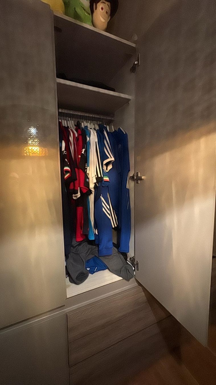 Armadi: Kleiderschrank – Usato da Lenzburg venduto da val_9x5g 2