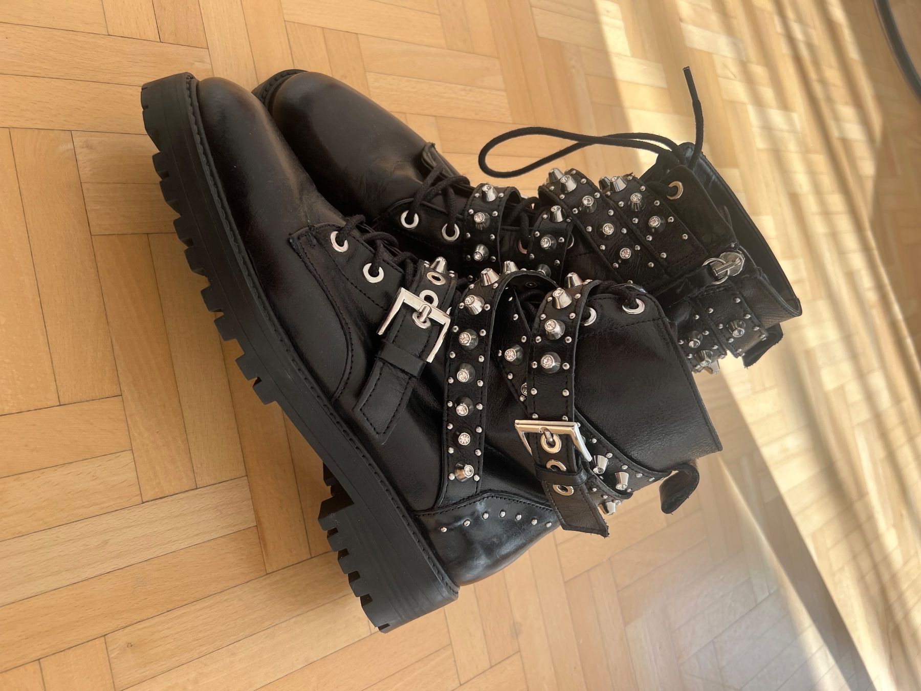 Zara Scarpe da donna: Leder Stiffeletten 37 – Usato da Fribourg venduto da Monalisa_13 5