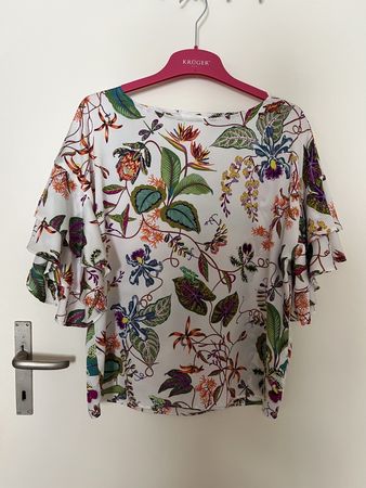Top H&M Flowers EUR 36