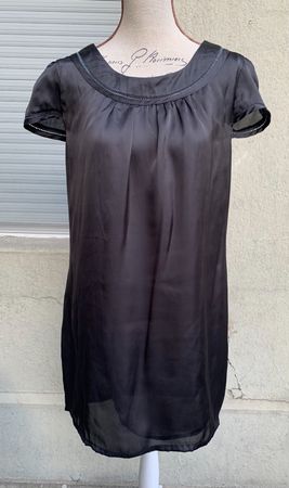 Superbe robe 30%soie 55%coton R.LEEZIO dentelle ajourée S-M