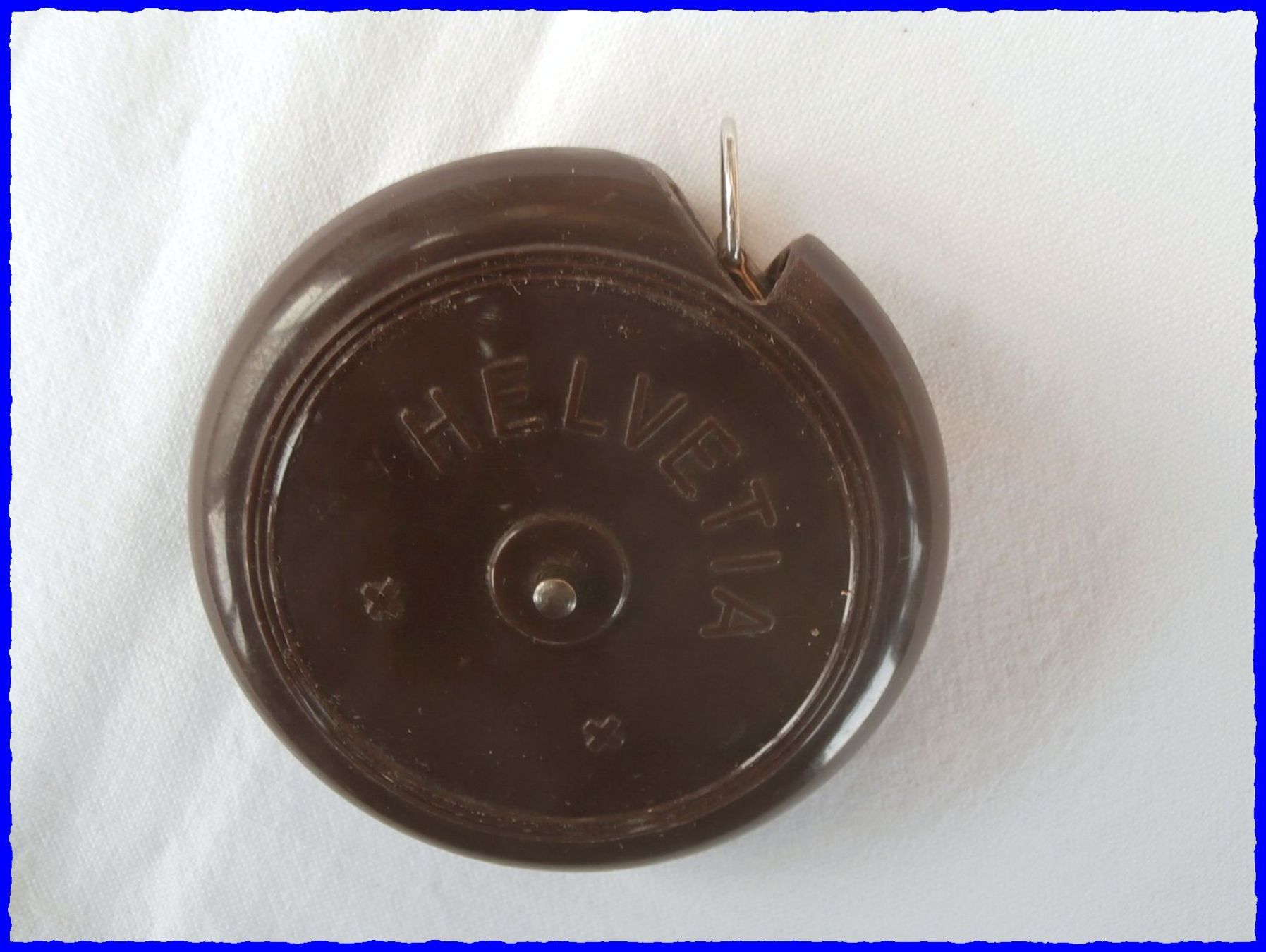 Messen: Antikes Massband "HELVETIA" - Bakelit - Rollmeter - 2.5m – Gebraucht aus Worblaufen von Re_mo81 2