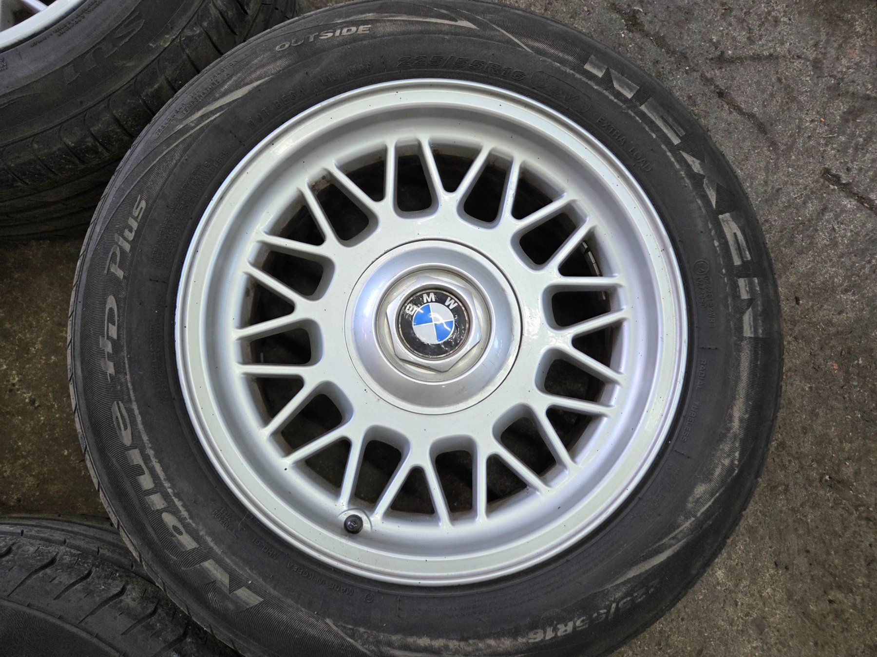 BMW Cerchioni: BMW E31, E32, E34 Felgen Styling 8 – Usato da Bottmingen venduto da JamiroquaiQ7 4