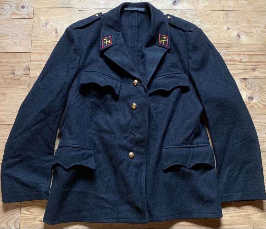 Uniformjacke der Feuerwehr 1