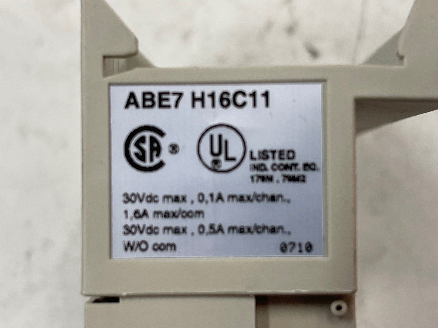 Schneider Elektronikbauteile: Schneider / Telemecanique ABE7 H16C Modul – Gebraucht aus Häusernmoos von Gouda64 1