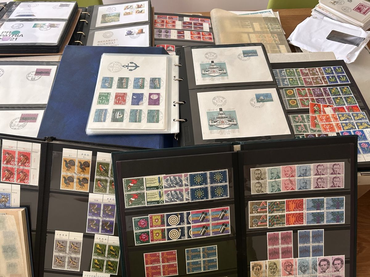 Tutti i francobolli: Briefmarken - Briefe- Kuverte Sammlung  – Usato da Zürich venduto da jasmin011 9
