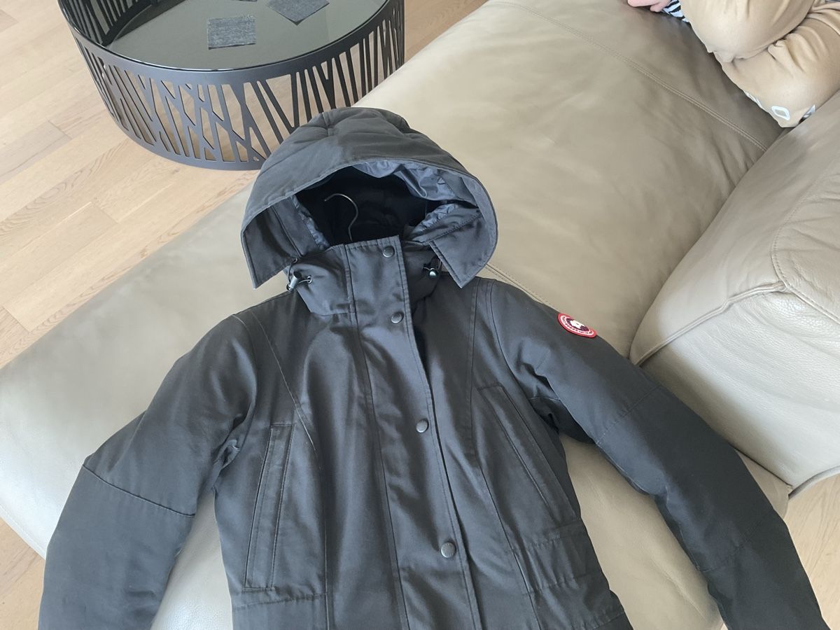 Canada Goose Giacche: Jacke – Usato da Adliswil venduto da Boir 1