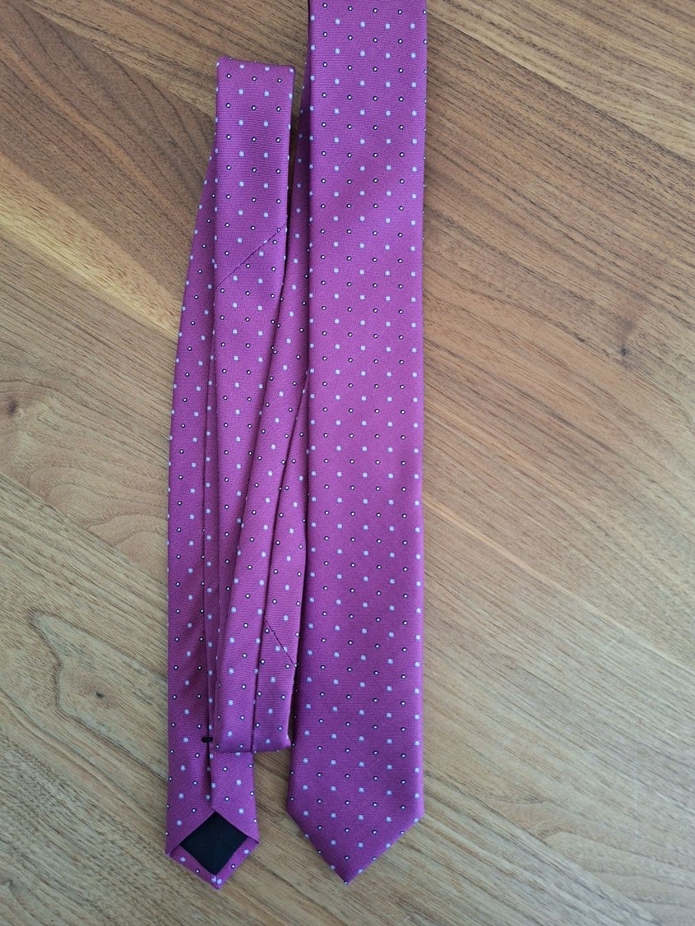 Hugo Boss Cravatte: Top Herren-Krawatte "Hugo Boss" – Usato da Walenstadt venduto da Tschuebae