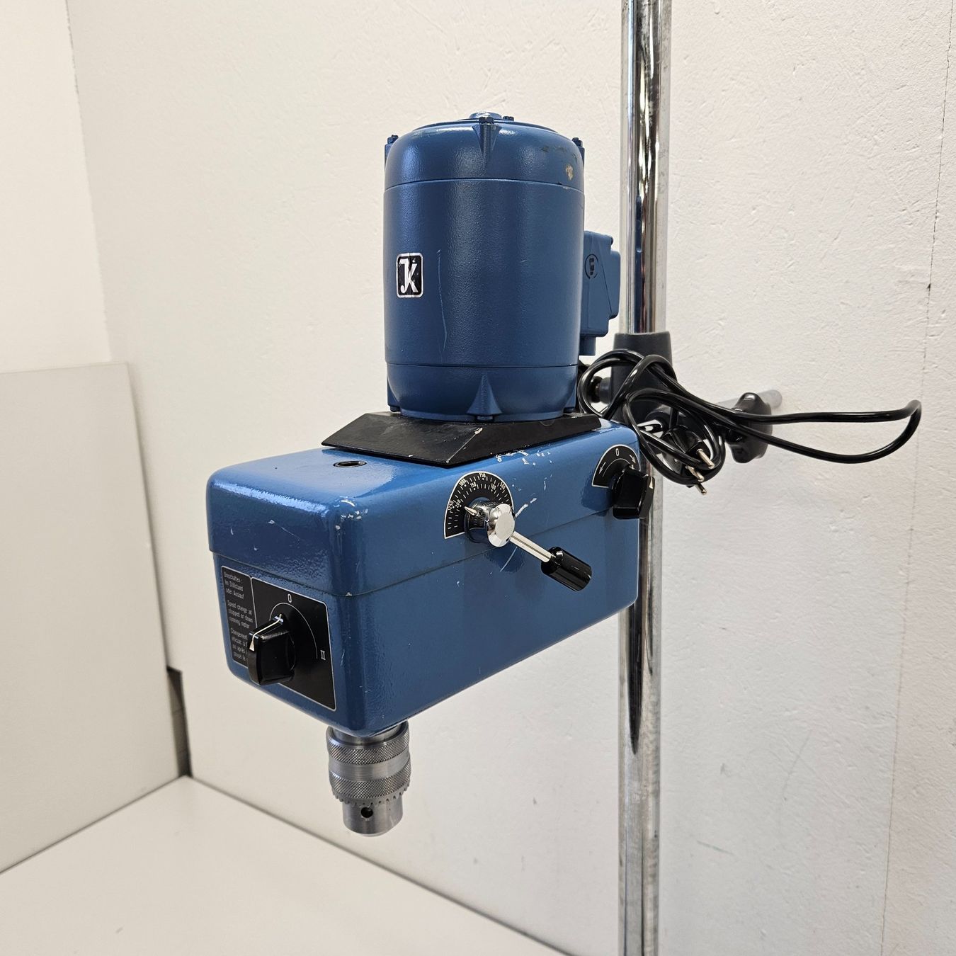 Accessori da laboratorio: IKA RW27W Überkopfrührer – Usato da Niederdorf venduto da LeptonAG_Labor 2