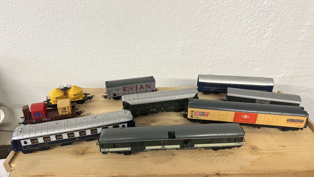 Lima Trains électriques: Konvolut Modelleisenbahn Züge – D'occasion à Unterkulm par Sita013 6