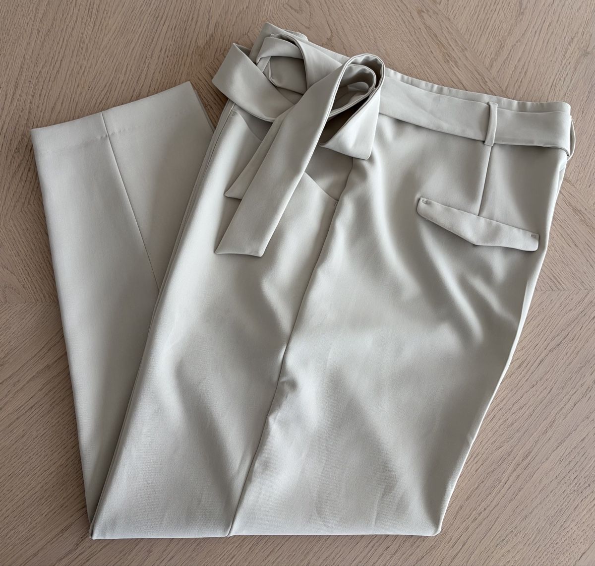 Luisa Cerano Hosen: LUISA CERANO Hose Gr.44 NP379,- – Neu (gemäss Beschreibung) aus Degersheim von Starkigel