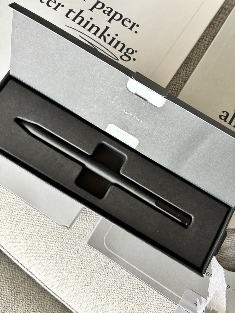 reMarkable Tablet PC: ReMarkable 2 + Marker Plus Pen + Case (excellent condition) – Gebraucht aus Mont-sur-Rolle von MsRVD 8
