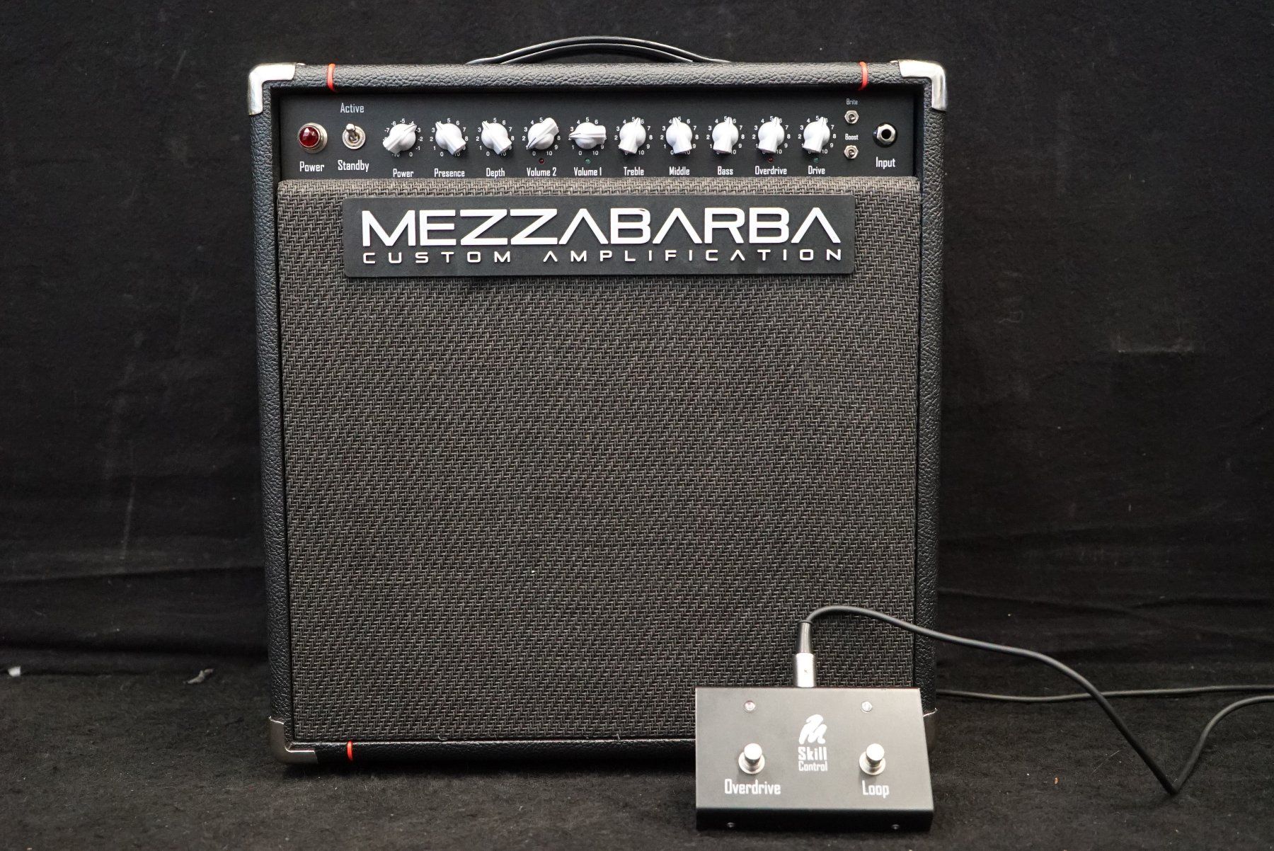 Amplificatori: Mezzabarba Skill 30 Combo, Celestion V30 Speaker, Footswitch – Usato da Ortschwaben venduto da Musictrade