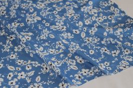 ***AUSVERKAUF*** Stoff Viscosejersey Blumen blau/weiss