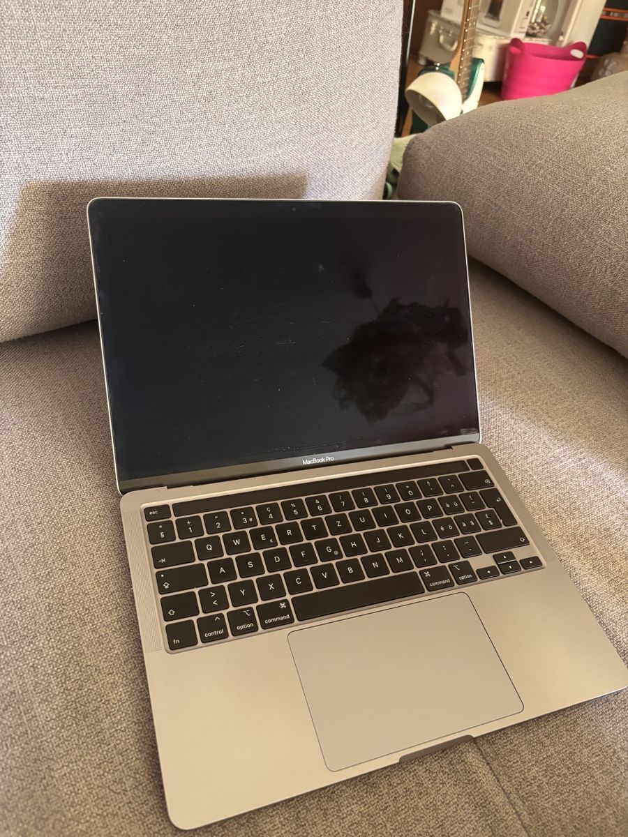 Apple Portables: Mac Book Pro 13” Mid 2020 1tb – D'occasion à Thalwil par floh_biss161 1