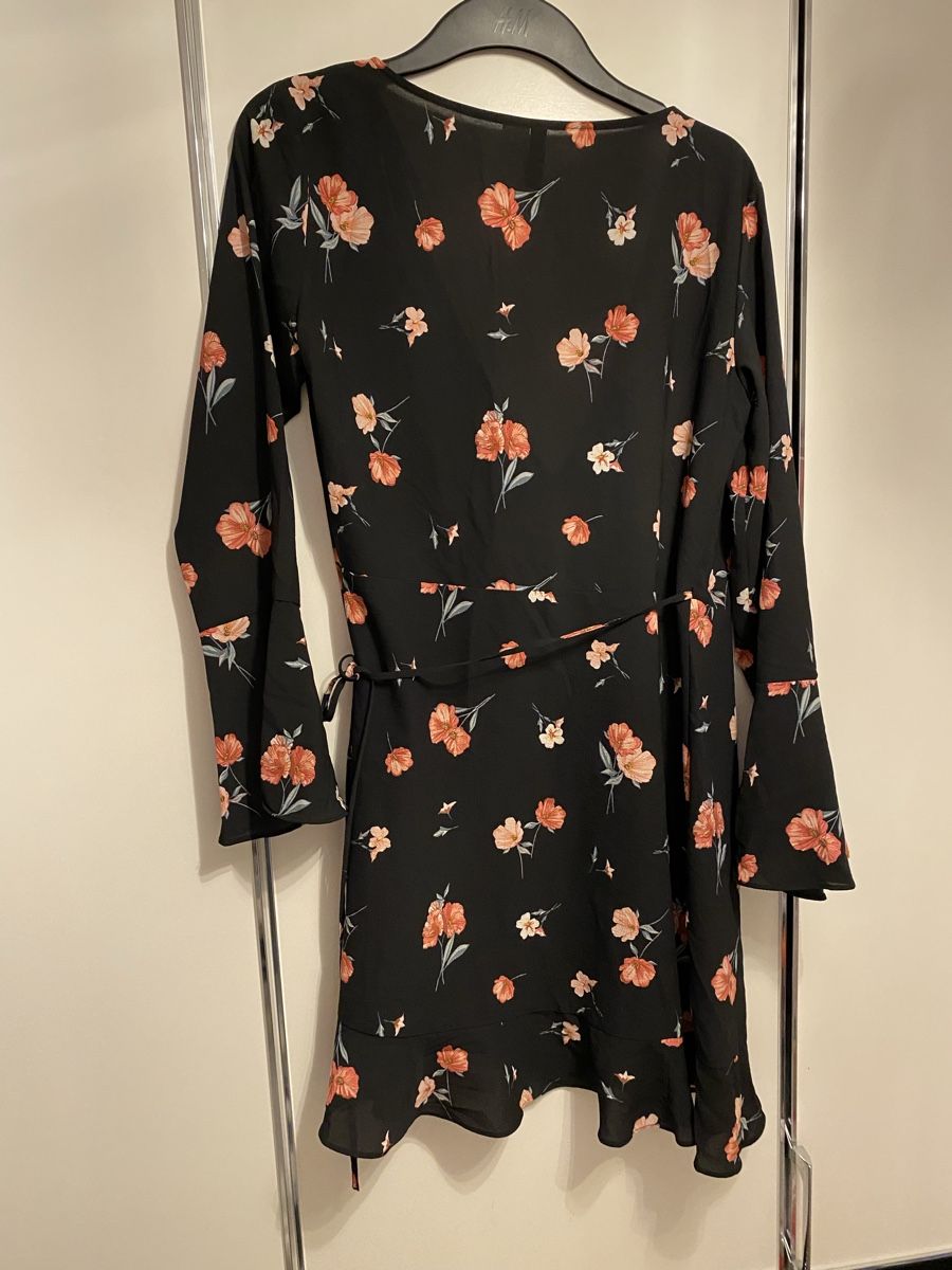 H&M Kleider: Damen Kleid Gr.44 – Gebraucht aus Pfungen von Sheki56 3