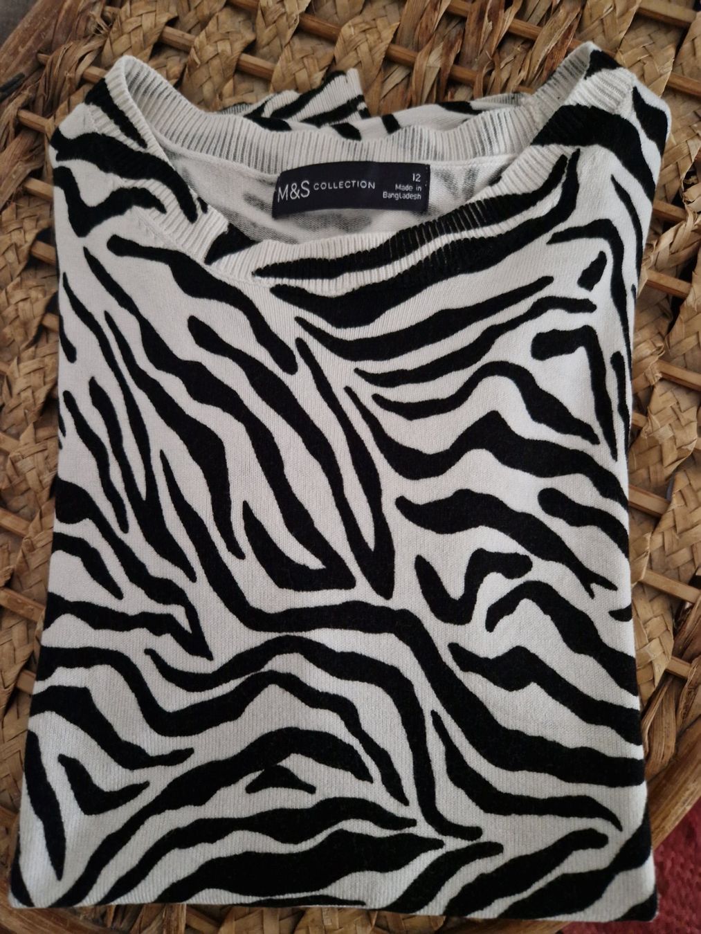 Tops: Kurzarmpullover Zebra Size 12 (40) – Gebraucht aus Fislisbach von mka_km8f 2