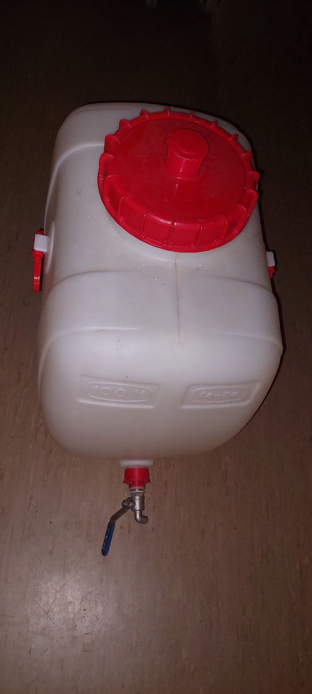 Accessori: Mosttank 100 Liter – Usato da Vorderthal venduto da Alpengaudi