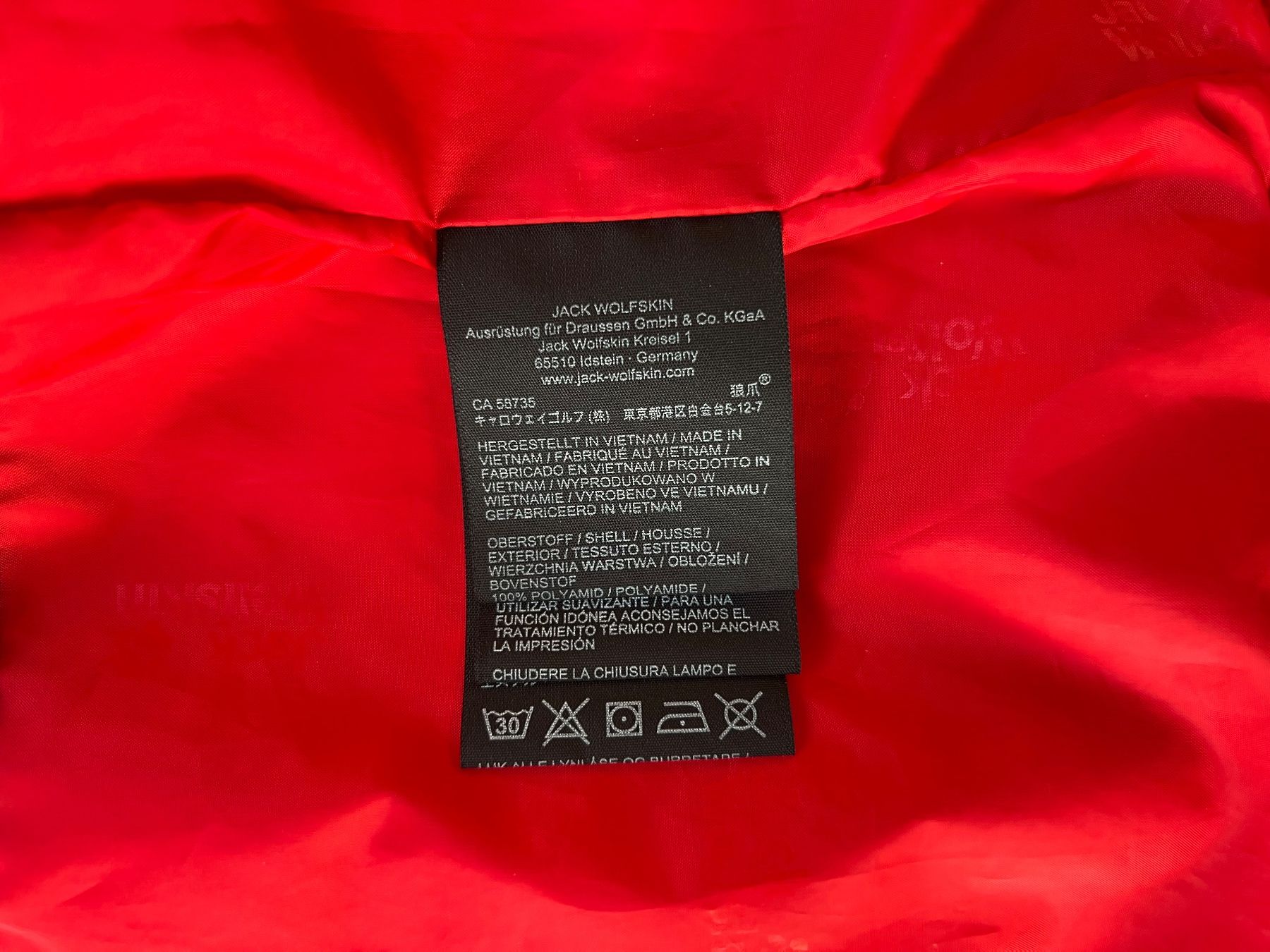 Jack Wolfskin Giacche & Cappotti: Regenjacke Jack Wolfskin Grösse 152 – Usato da Lengnau BE venduto da Rubin27 7
