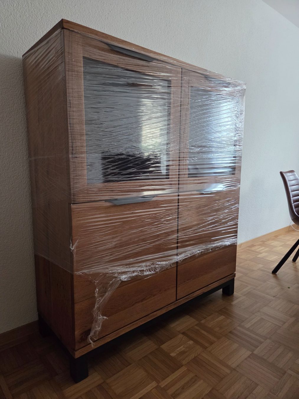 Pfister Büffets: Highboard Massivholz Wildeiche – Gebraucht aus Zwillikon von sil_9hxs 1