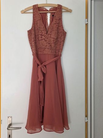 Traumhaftes Cocktailkleid, ESPRIT, neu, Gr. XS, altrosa