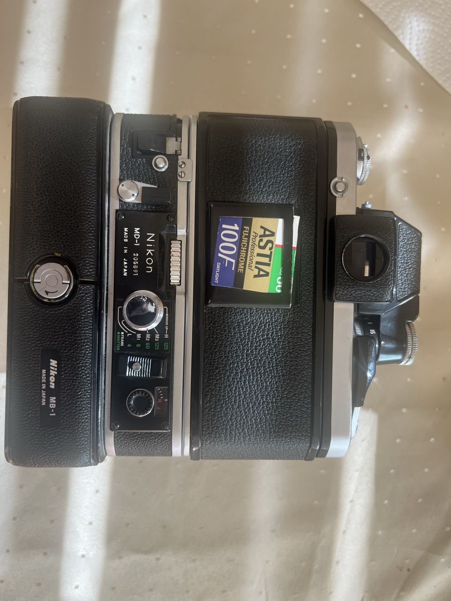 Nikon Fotocamera: Nikon F2 mit Motor – Usato da Zürich venduto da jao_2bx7 5