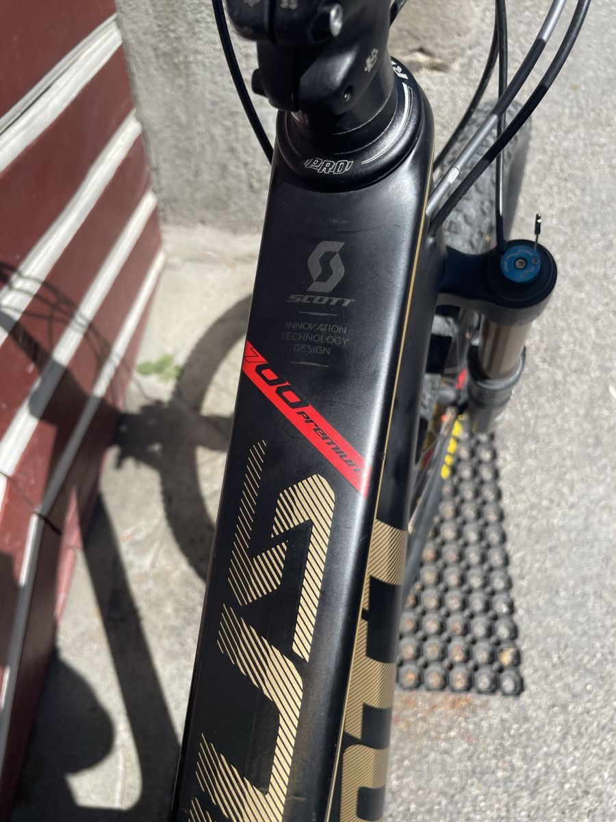Scott Biciclette: Scott Genius 700 Premium Carbon – Usato da Malans GR venduto da johanna46 3