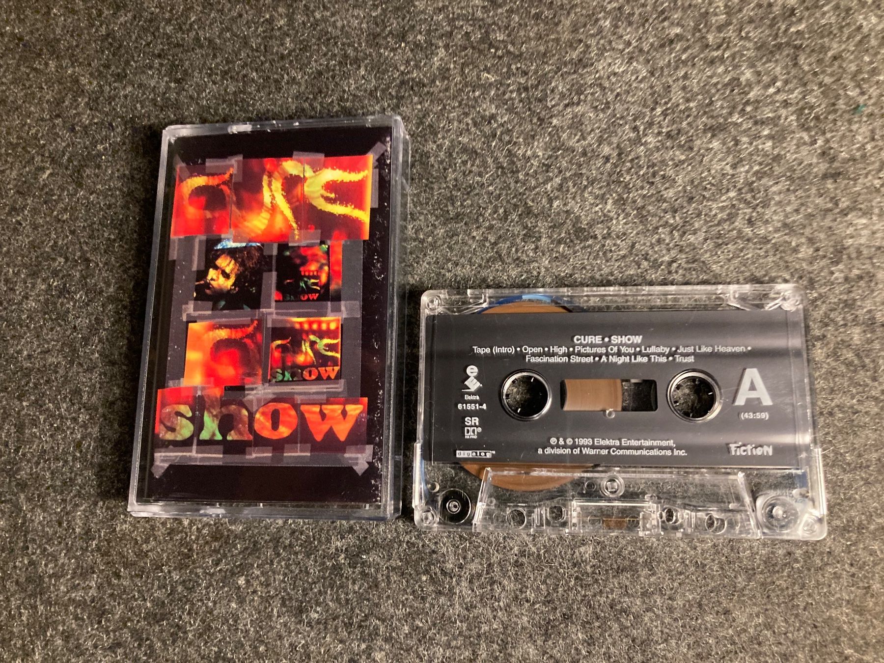 Musicassette: The Cure - Show (MC) – Usato da Fribourg venduto da Karushi 3