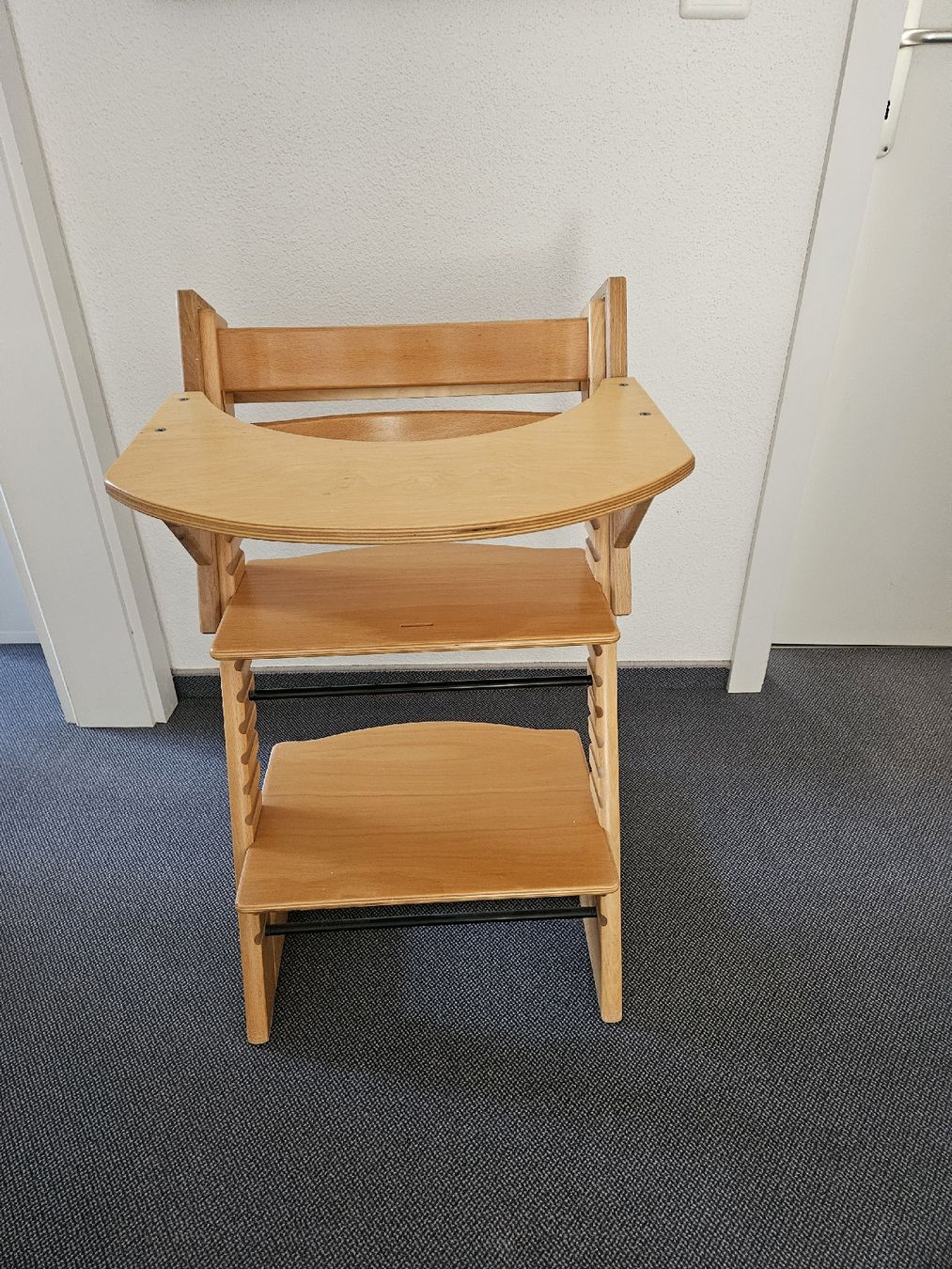 Stokke Seggioloni: Tripp Trapp Stokke mit Tisch – Usato da Zuzwil SG venduto da Nanzel0 4