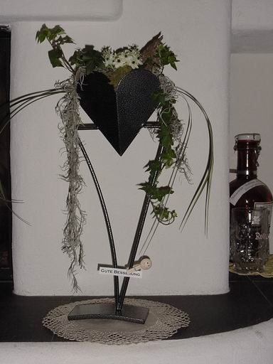 Toutes les décorations: Herzständer aus Metall - ideale Geschenkidee – Neuf (Voir description) à Boswil par ziumbo5 1