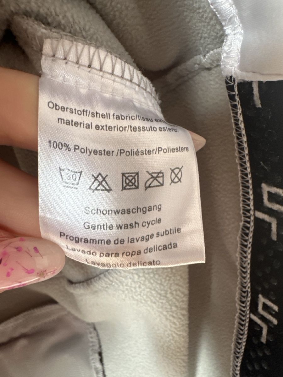 Vestes: James & Nicholson Softshelljacke Grösse L weiss – D'occasion à Buchs AG par Dasmusstduhaben 1