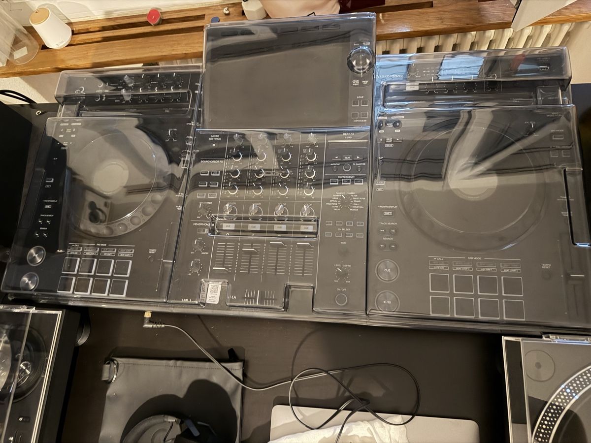 Pioneer Console di mixaggio: AlphaTheta Pioneer XDJ-AZ mit Deckel – Nuovo (secondo la descrizione) da Baden venduto da van_2g5b 1