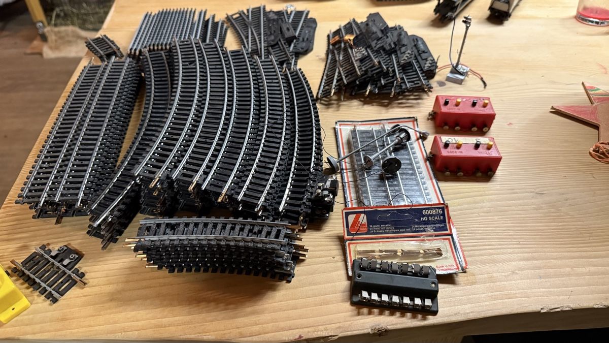 Lima Modelleisenbahnen: Train miniature lima – Gebraucht aus La Brévine von vr6birki 2