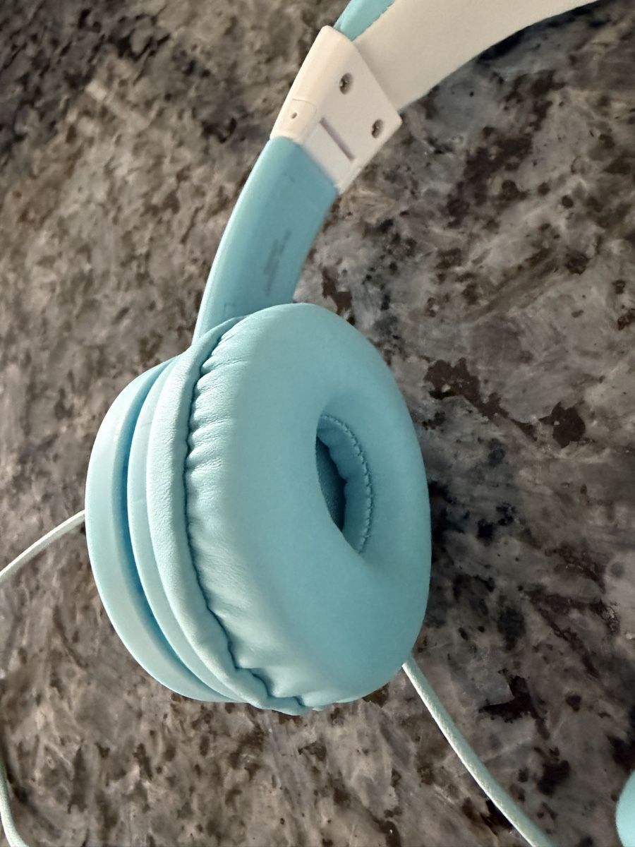 Tonies Casques audio: Tonies Kopfhörer Lauscher hellblau – D'occasion à Steinen par LaBelle16 3