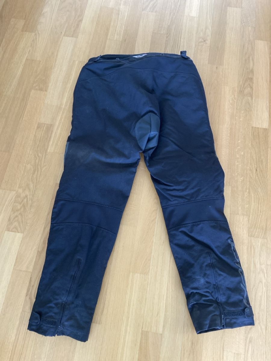 Held Pantaloni: Held Motorradhose Gr. K2XL, Schwarz! – Usato da Sisseln AG venduto da XBL-Rotstein 2