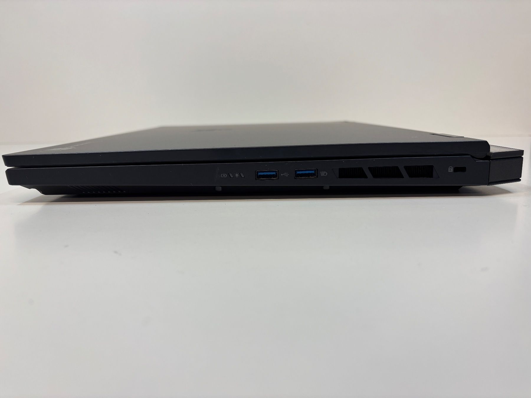 Acer Notebooks: Notebook 18" Acer Predator Helios Neo 18, Core i9, DEFEKT – Defekt aus Lachen SZ von alcom-electronics 4