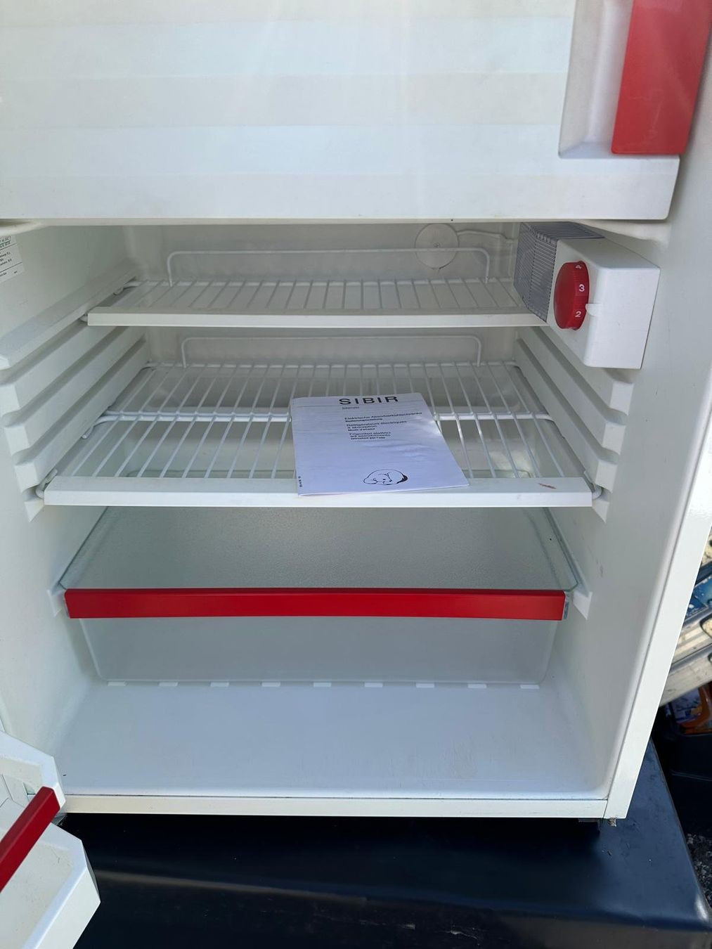 Sibir Frigoriferi: Kühlschrank Einbaukühlschrank SIBIR – Usato da Spreitenbach venduto da Space_X 7