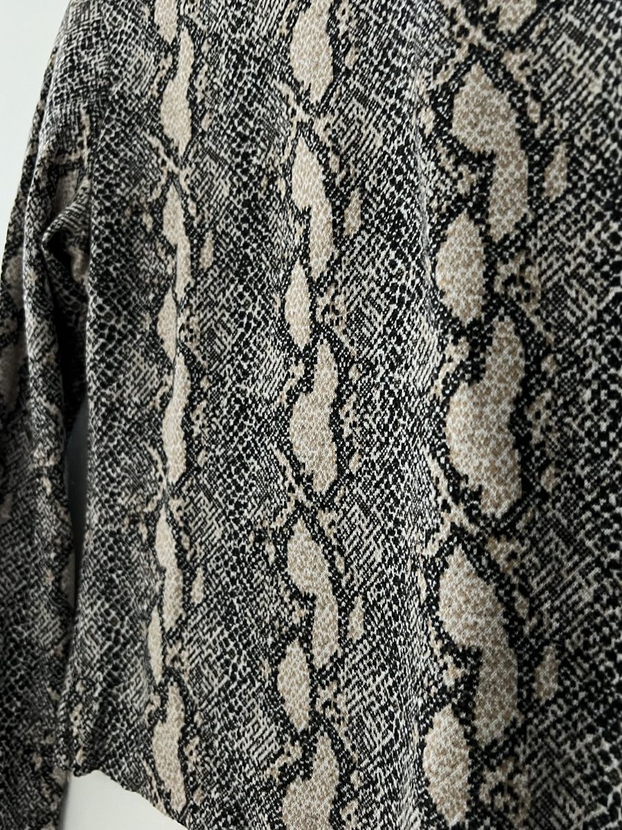 Bershka Maglioni & Felpe: Printed Longsleeve – Usato da Biel/Bienne venduto da Peeeep10 1