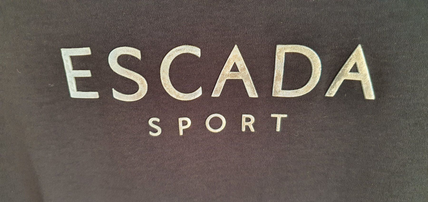 Escada T-shirt: Escada T-shirt S – Usato da Basel venduto da Kristal4 7