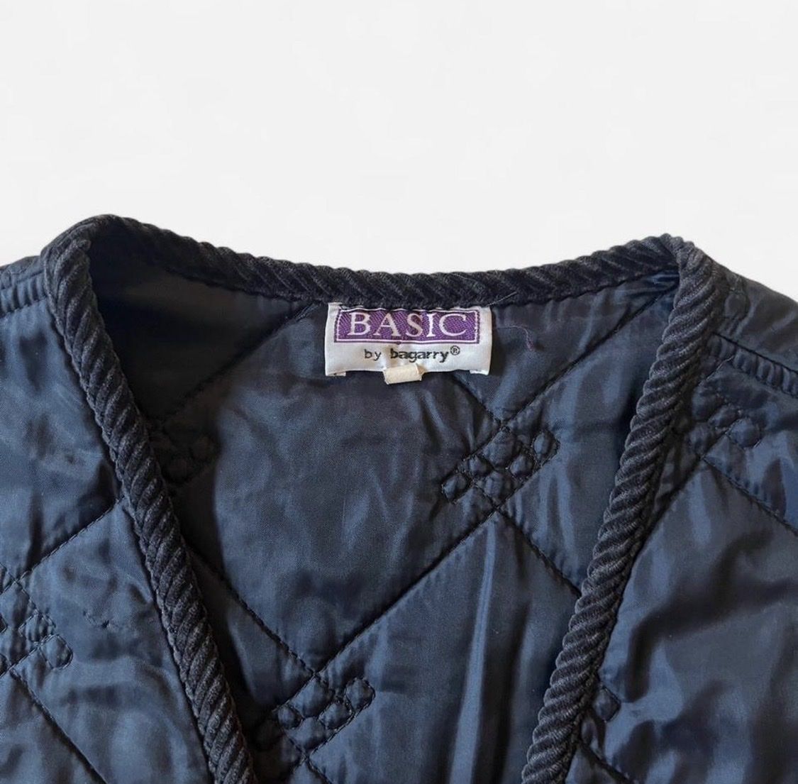 Gilets: Dunkelblaues Gilet – D'occasion à Zürich par Ivadodo 2