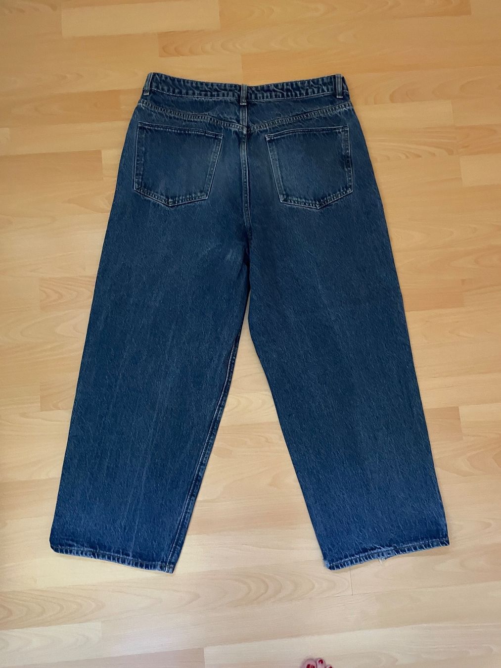 Jeans: Jeans T32 – D'occasion à Chamoson par daleva0204 1