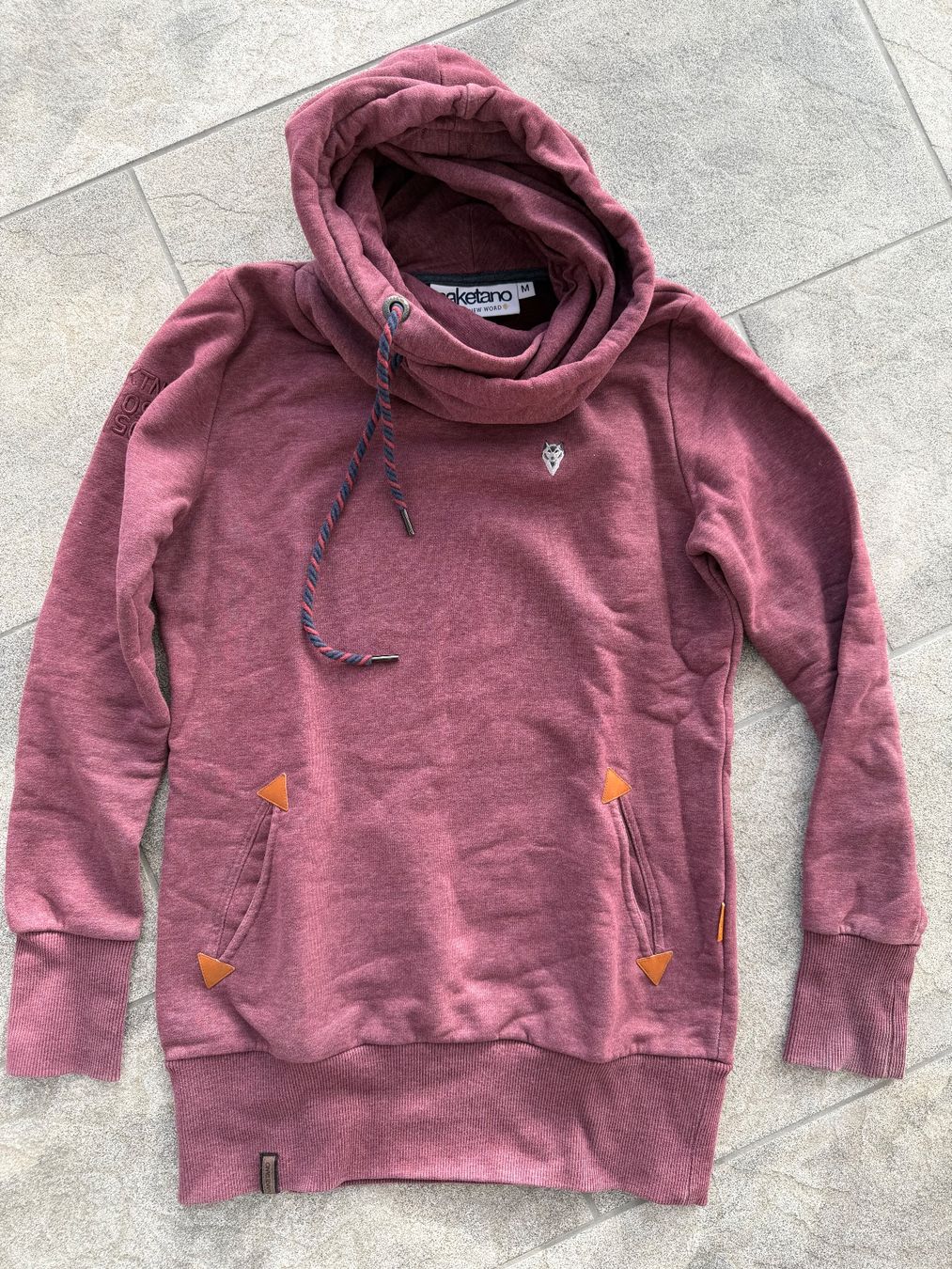 Naketano Pullover & Sweatshirts: Naketano Pullover mit Kragen Grösse M – Gebraucht aus Menznau von sasna
