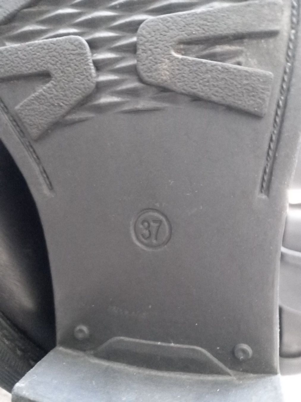 Scarpe da donna: Bottine Femme – Usato da Conthey venduto da OLEN-67 3