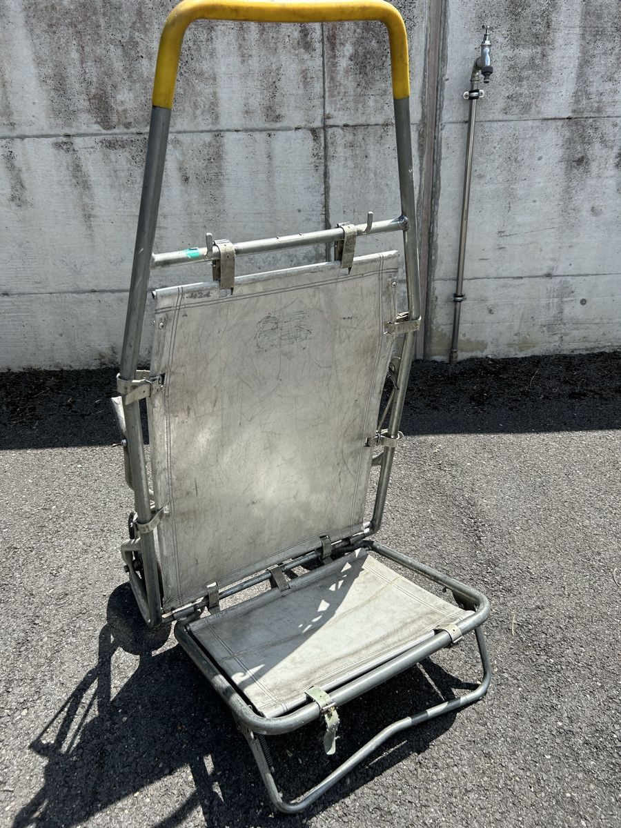 Valigie & Borse: Chariot de poste pliable La Poste Suisse, robuste, parfait é – Usato da Thierrens venduto da Bigla 1